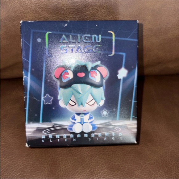 alien stage | Toys | Alien Stage Collectible Figure Blind Box | Poshmark